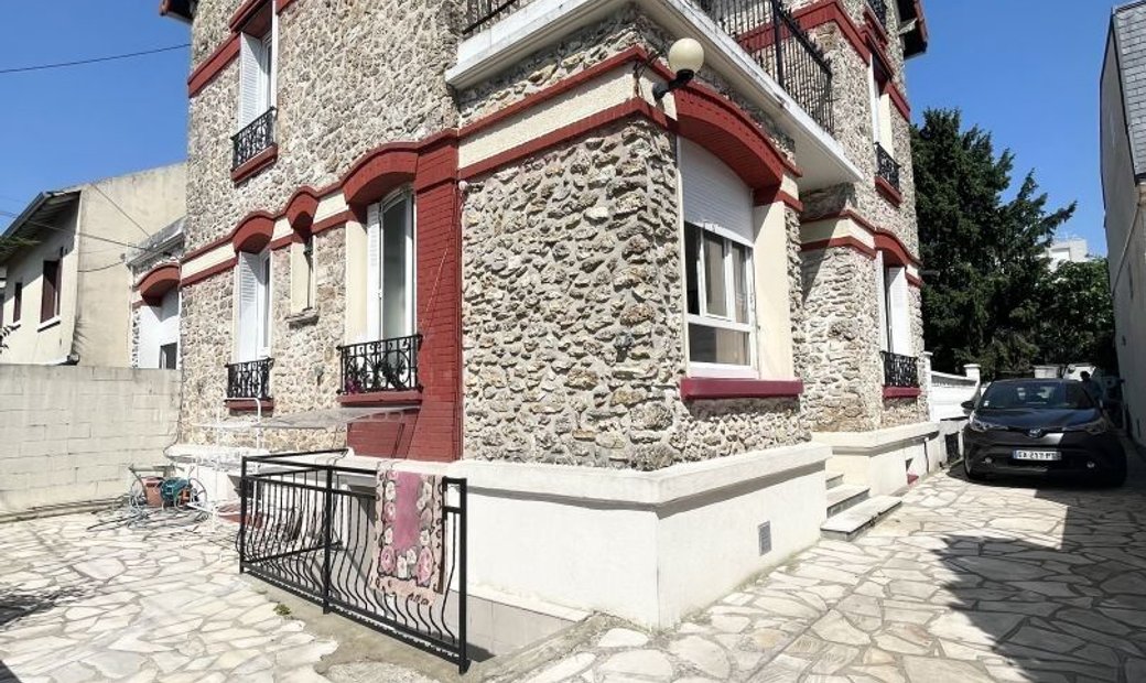 Vente Maison/Villa 9 Pièces In Gonesse, île De France, France For Sale