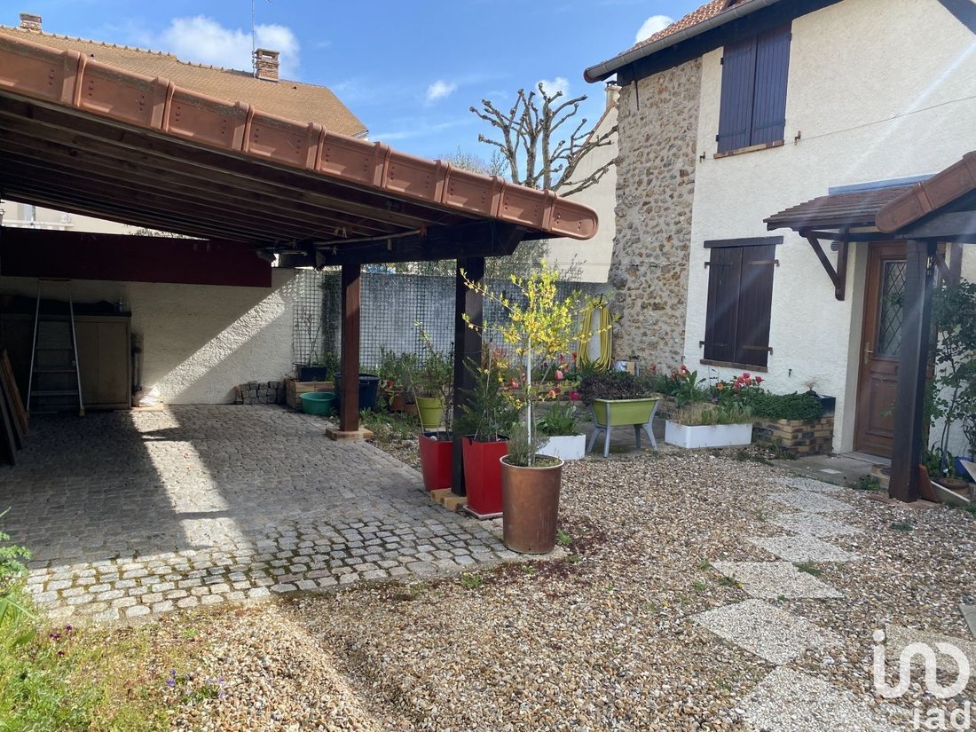 Vente Maison/Villa 5 Pièces In Bois D'arcy, île De France, France For