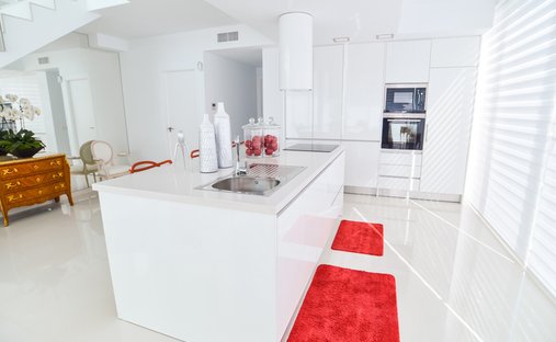 Villa in Elx / Elche, Valencian Community, Spain 1