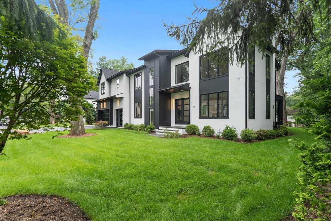 51 Harrison Street, ,, Nj, 07641 In Haworth, New Jersey, United States