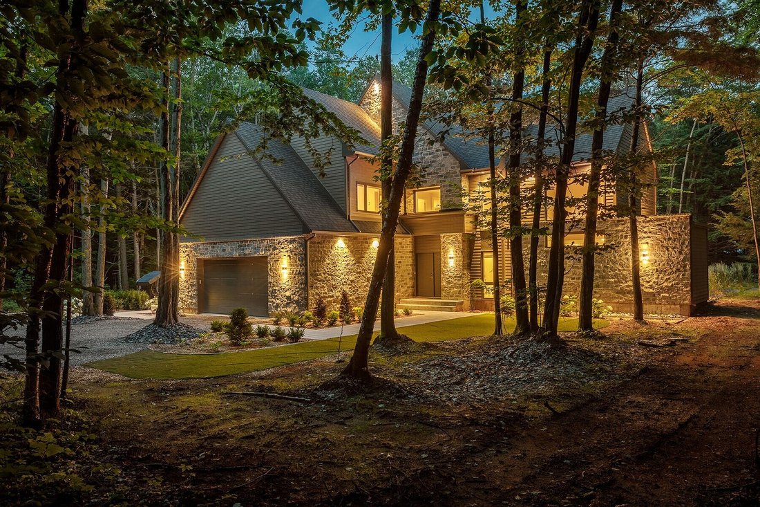 Trois Rivières, Mauricie In Trois Rivières, Quebec, Canada For Sale