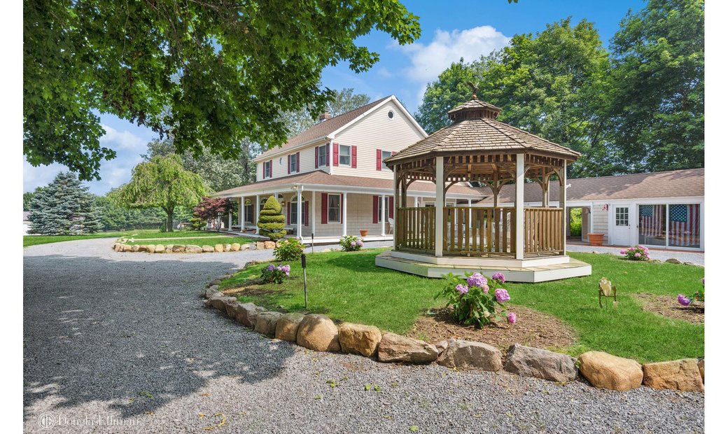 Farm/Ranch Riverhead In Aquebogue, New York, United States For Sale