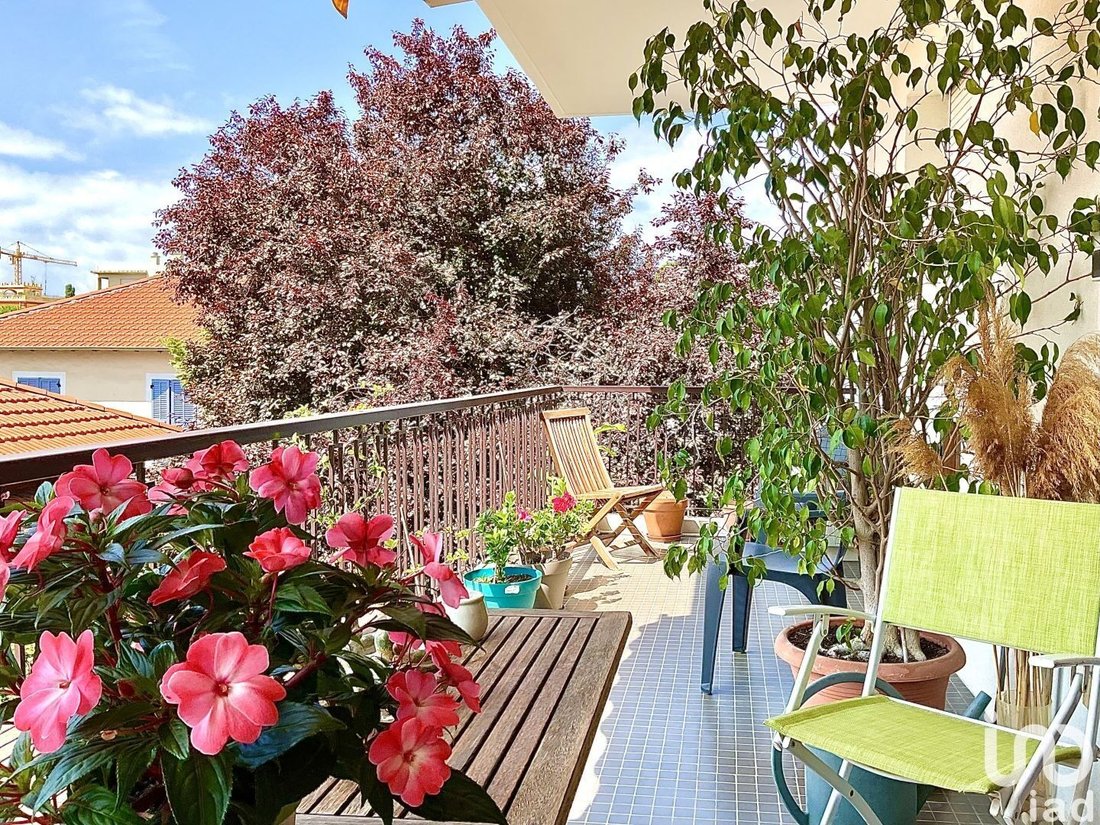 Vente Appartement 4 In St Laurent Du Var, Provence Alpes Côte D'azur, France For Sale (13077987)