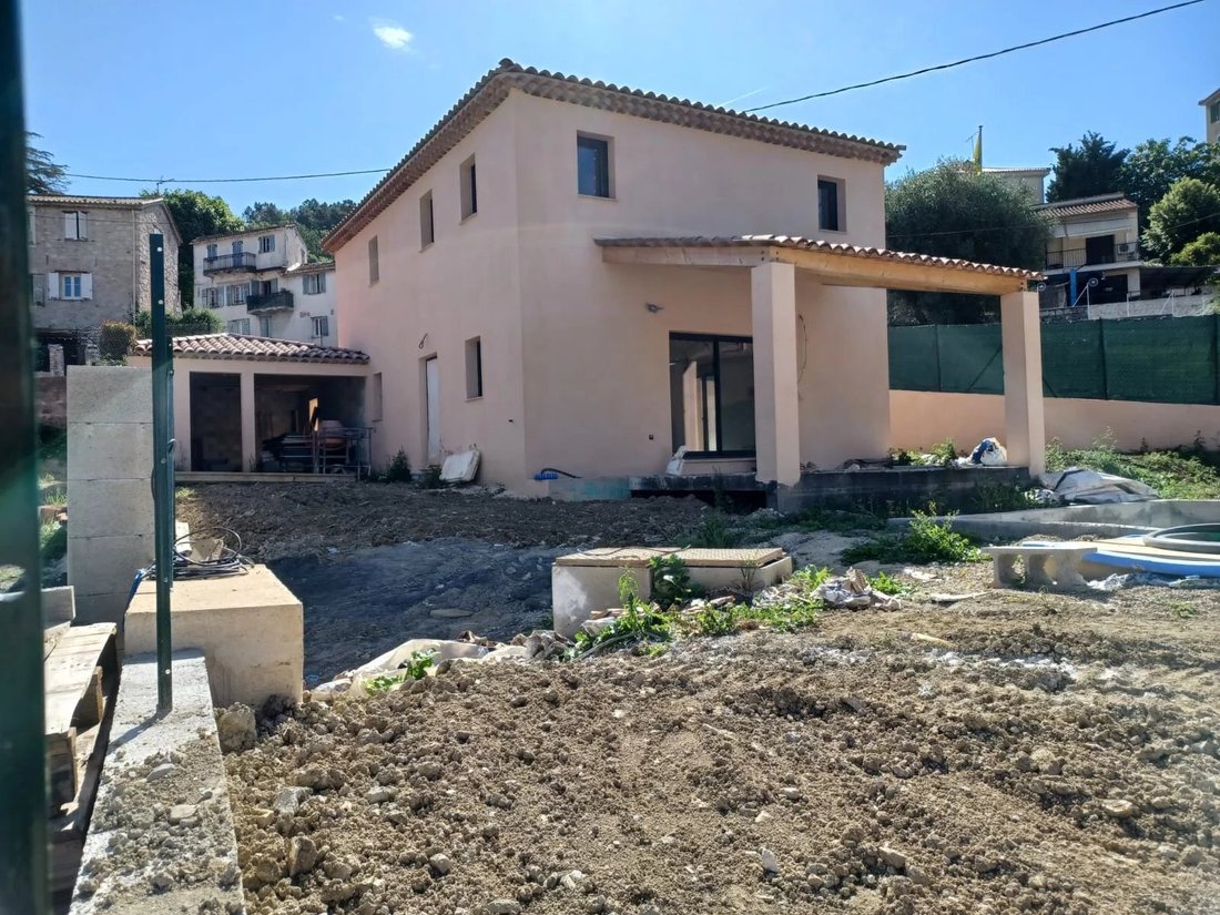 Tourrette Levens House In Tourrette Levens, Provence Alpes Côte D'azur