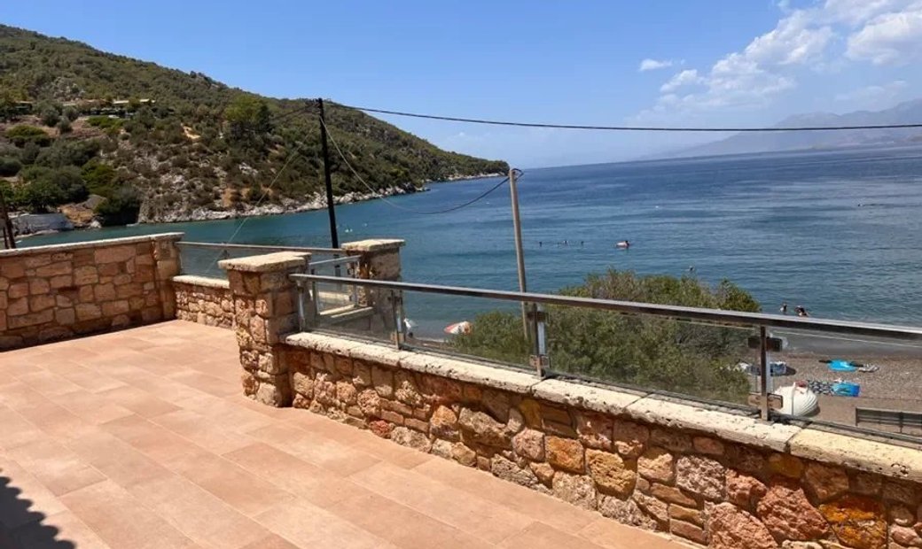 Front Sea Luxury Villa In Loutraki, Perachora. In Agia Sotira, Greece