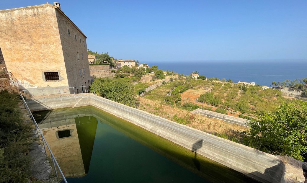 Banyalbufar Town House In Banyalbufar, Balearic Islands, Spain For Sale