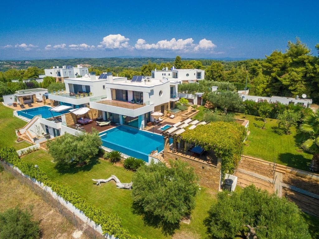 Villa in Kassandra, Macedonia and Thrace, Greece 2 - 13081336