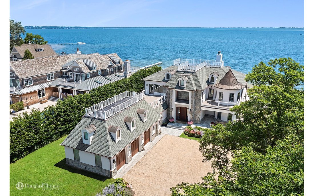 House Hampton Bays In Hampton Bays, New York, United States For Sale