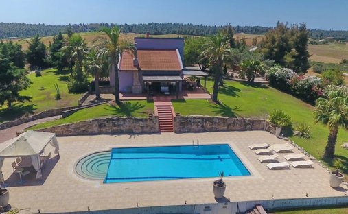 Villa in Kassandra, Macedonia and Thrace, Greece 1