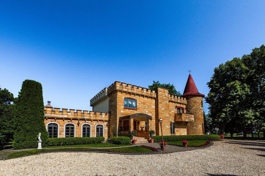 L'assomption, Lanaudière In L'assomption, Quebec, Canada For Sale