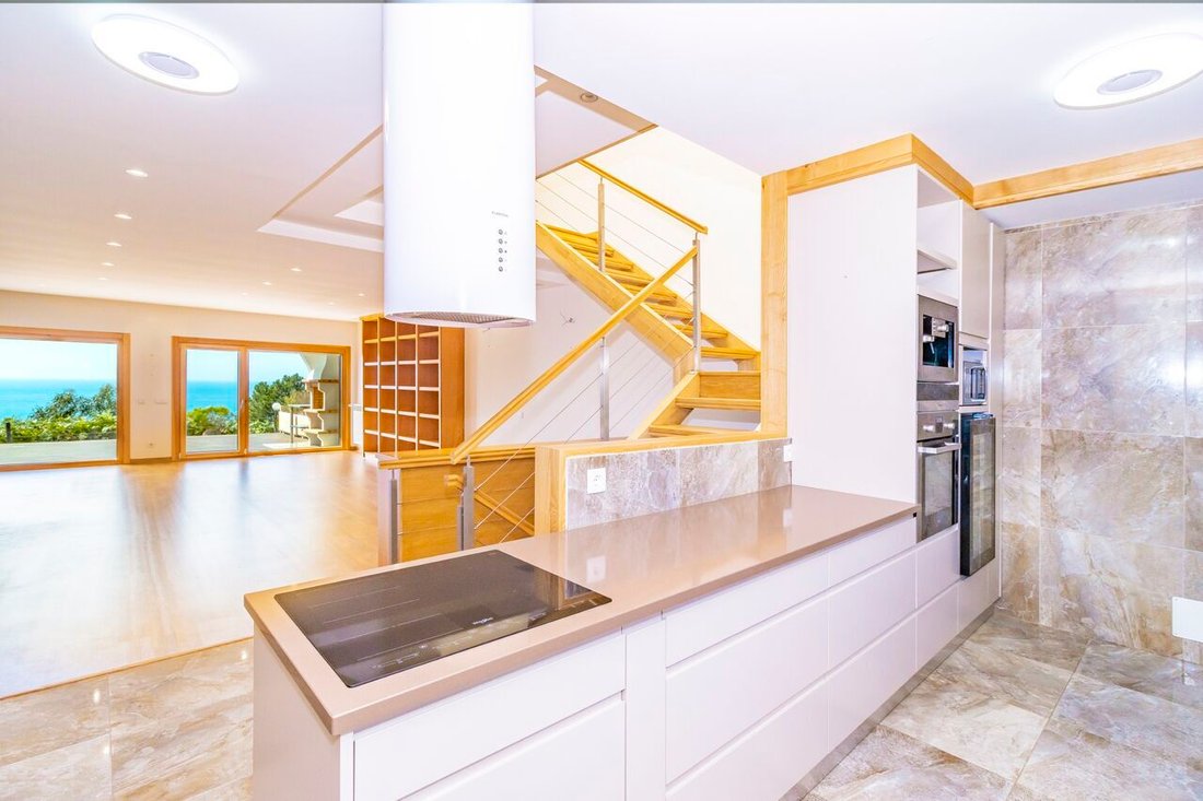 House in Nazare, Leiria District, Portugal 3 - 13082020