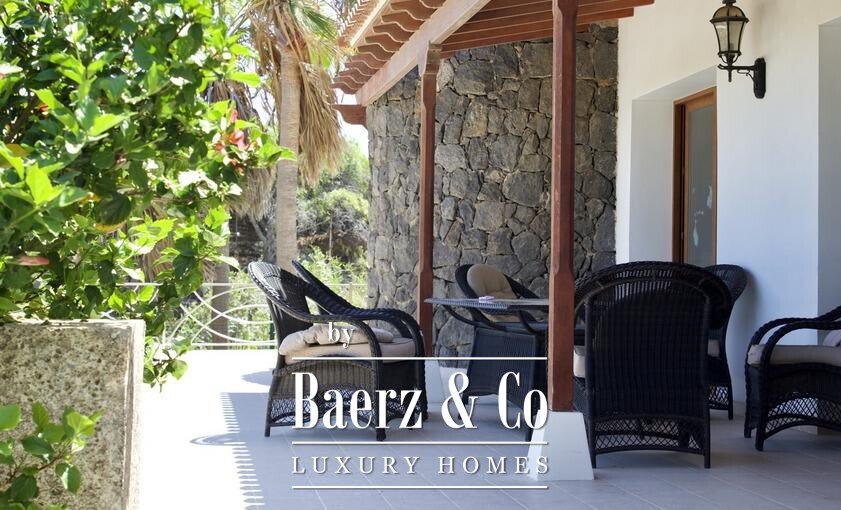 Villa in San Miguel de Abona, Canary Islands, Spain 3 - 13083419