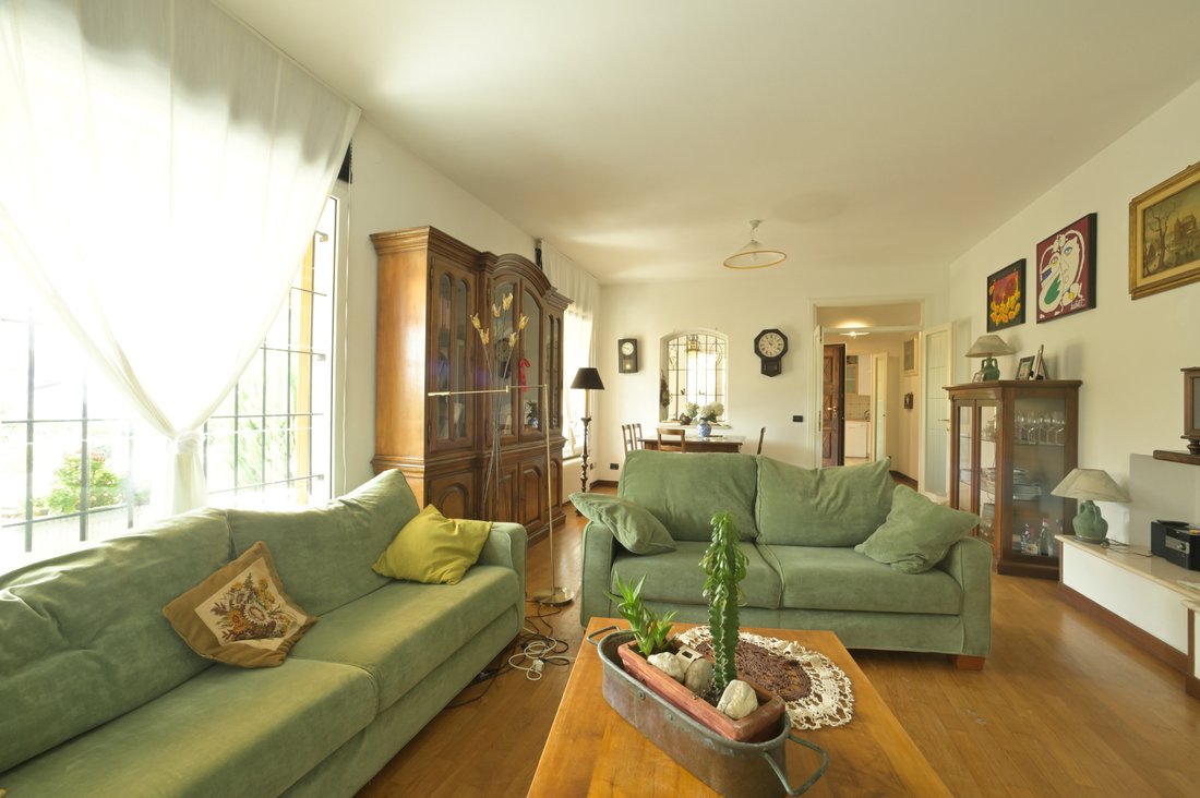 A Italian Classic Villa With Beautiful See View In Alassio, Liguria ...