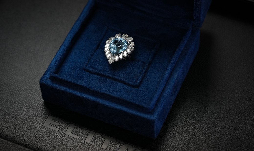 Tourmaline Paraiba Ring 16.67 Carat Centre Stone