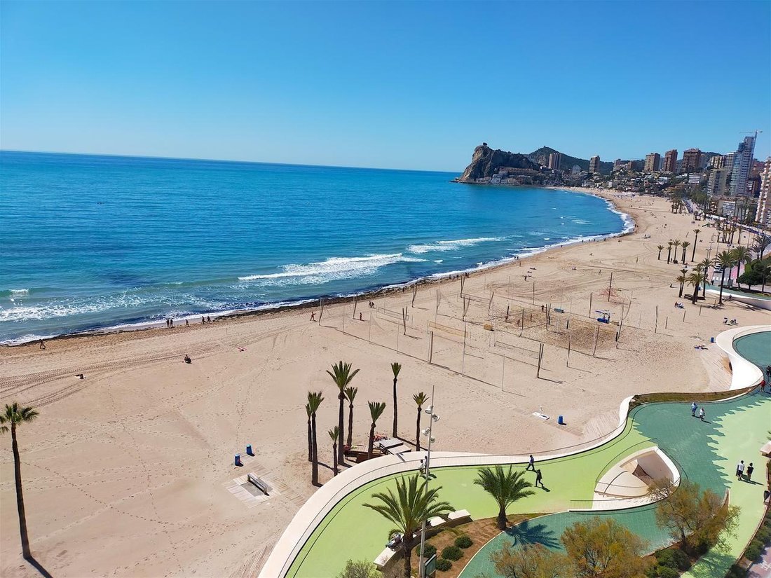 Apartment in Benidorm, Valencian Community, Spain 2 - 12417181