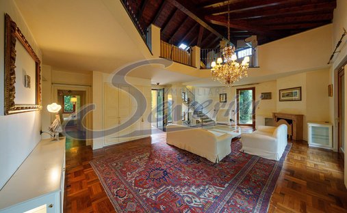 Villa in Carimate, Lombardei, Italien 1