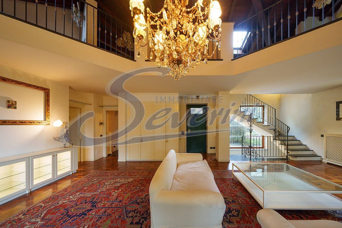 Villa in Carimate, Lombardy, Italy 2 - 13085255