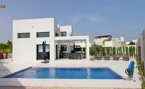 Villa in Alicante, Valencian Community, Spain 1