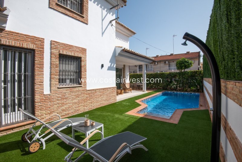 Villa in Lo Pagan, San Pedro del Pinatar, Región de Murcia 2 - 13084585