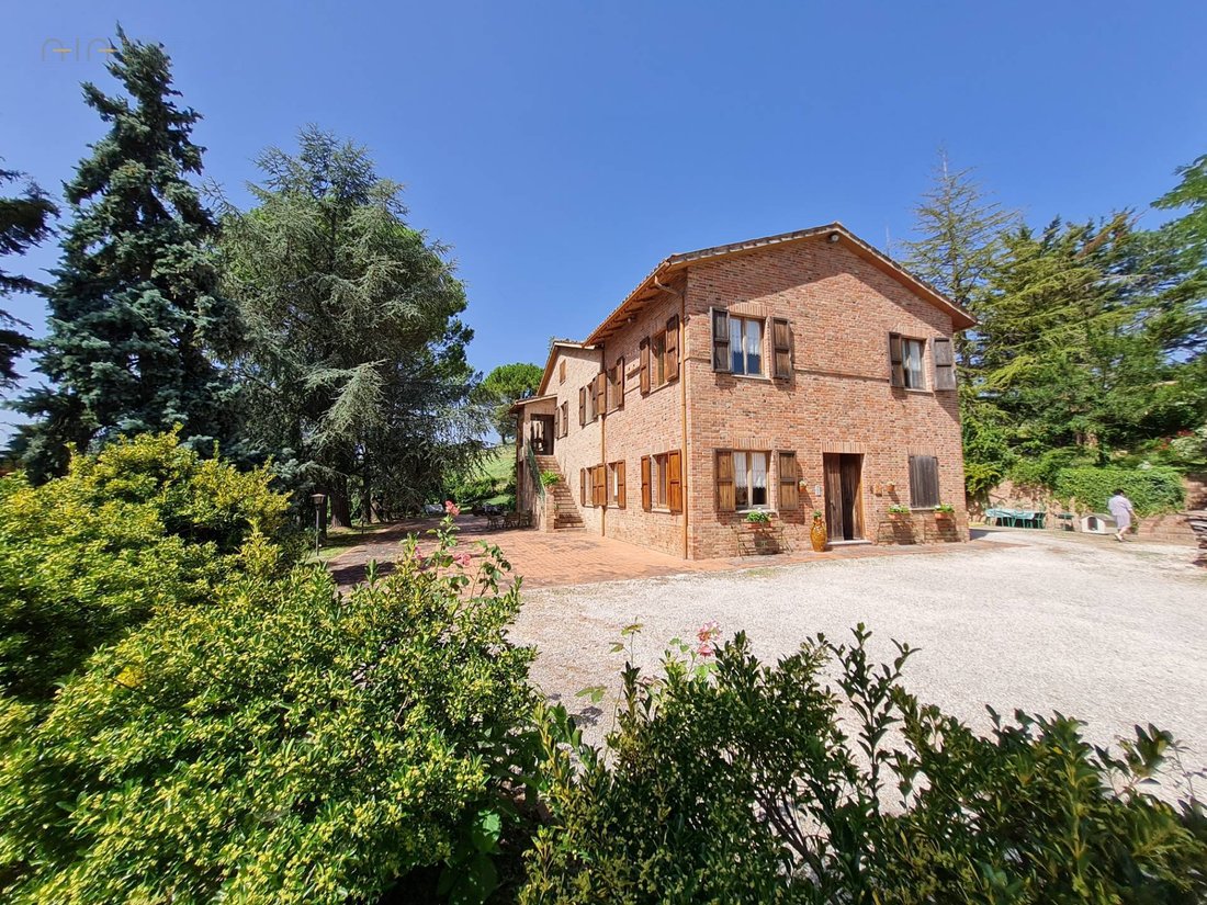 , Country House For Sale In San Ginesio In San Ginesio, Marche, Italy