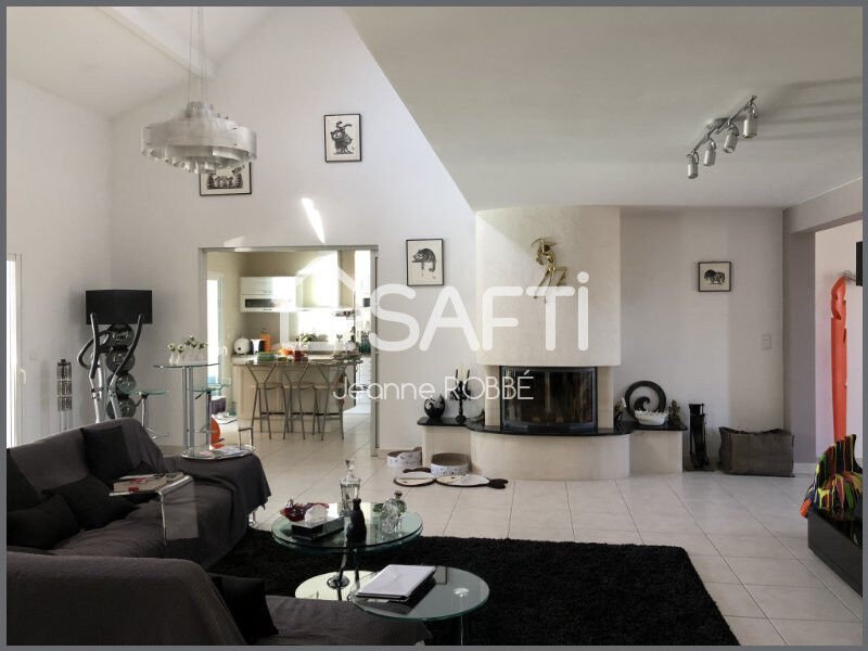 Maison D' Architecte 270 M2, Dpe A, In Dijon, Bourgogne Franche Comté