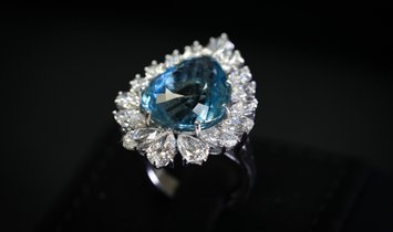 Tourmaline Paraiba Ring 16.67 Carat Centre Stone