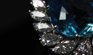 Tourmaline Paraiba Ring 16.67 Carat Centre Stone