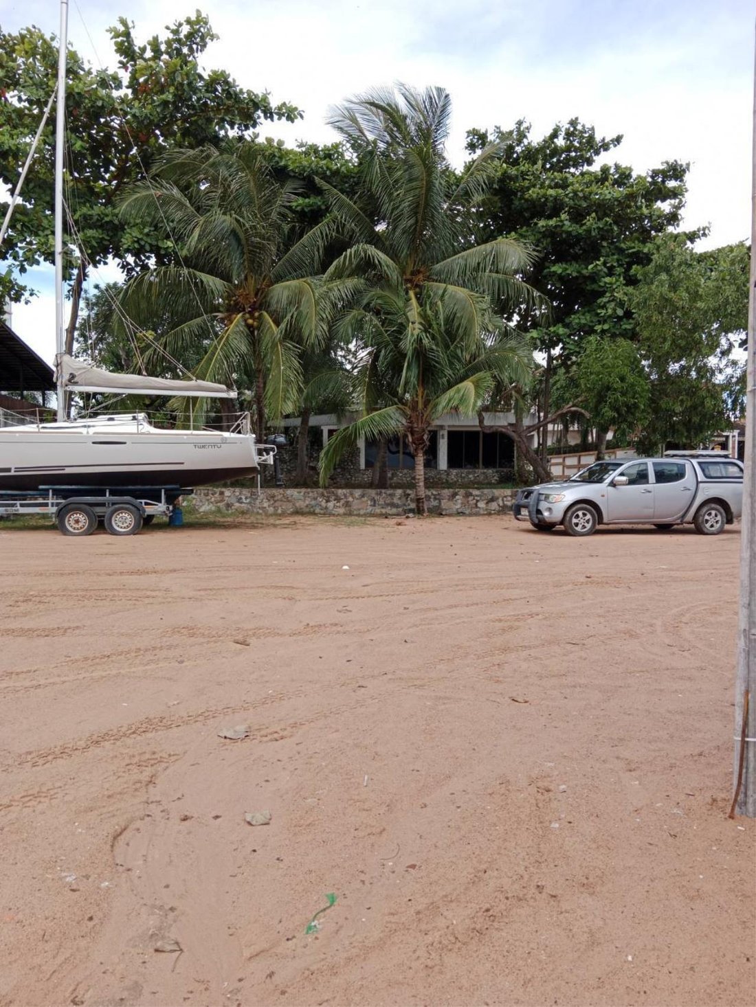 Land For Sale Near The Sea, Na Jomtien, In Sattahip, Chon Buri