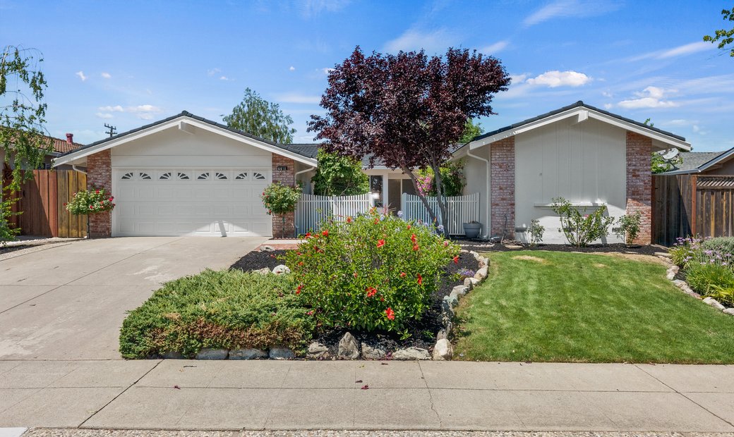 Your Almaden Valley Dream Home! In San Jose, California, United States