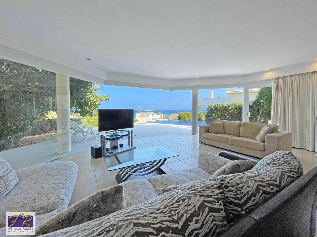 Alcudia Detached House In Alcúdia, Balearic Islands, Spain For Sale