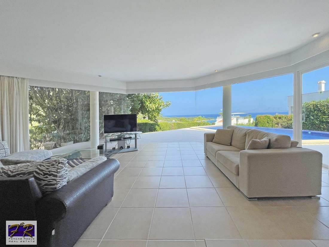 Alcudia Detached House In Alcúdia, Balearic Islands, Spain For Sale