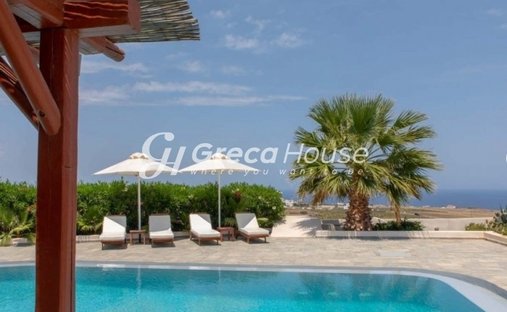 Villa in Thira, Aegean, Greece 1