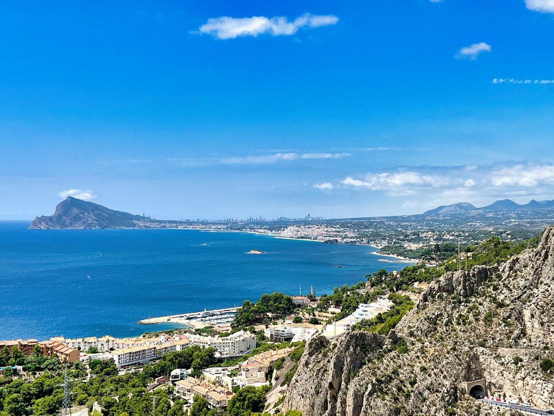 Villa in Calp / Calpe, Valencian Community, Spain 2 - 13087579
