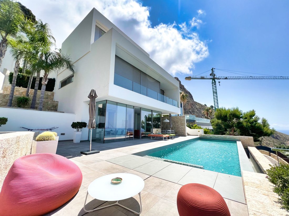 Villa in Calp / Calpe, Valencian Community, Spain 3 - 13087579