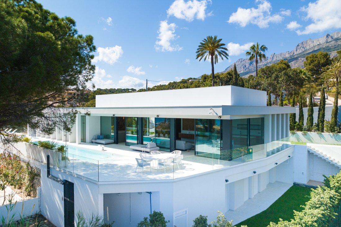 Villa in Zona de Mascarat, Valencian Community, Spain 3 - 13087538