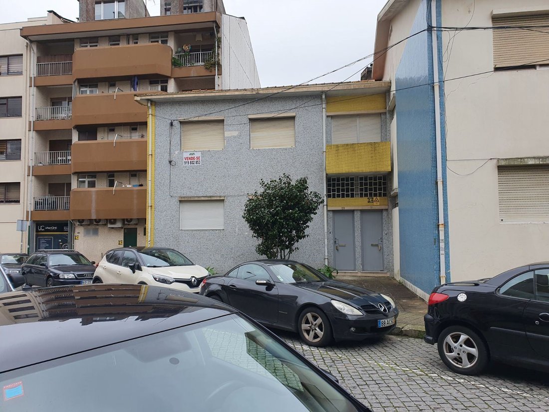 Townhouse in Bonfim, Porto District, Portugal 1 - 13088075