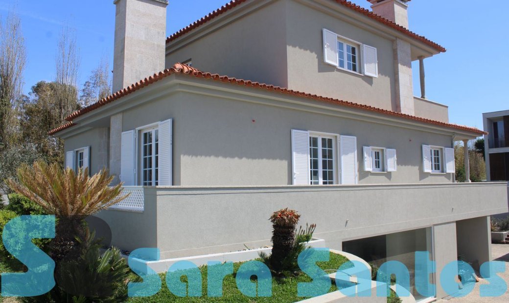Ovar Villa In Cortegaça, Aveiro District, Portugal For Sale (13088135)