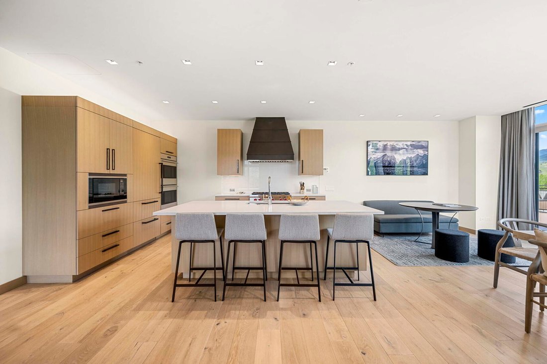 Discover One Of The Finest Penthouses In The In Ketchum, Idaho, United