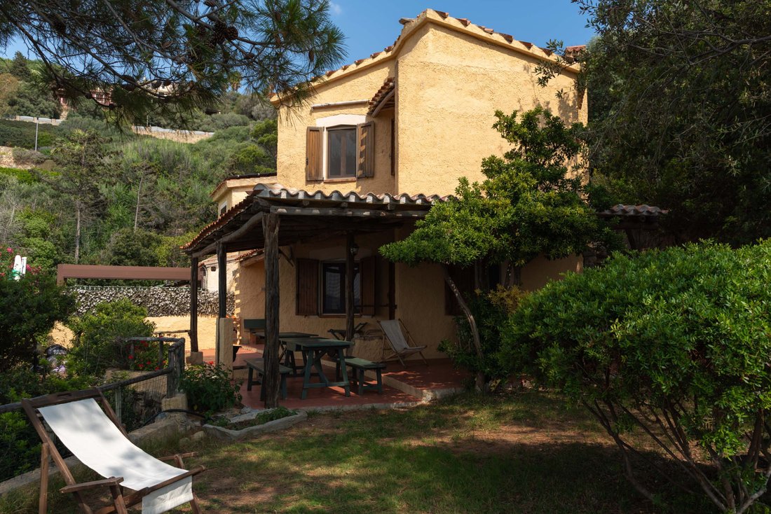 Villa in Maracalagonis, Sardinia, Italy 2 - 13089583