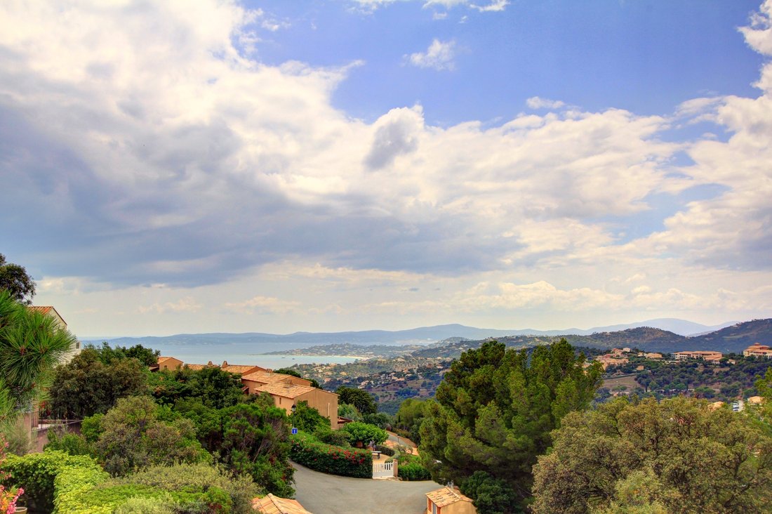 For Sale Provençal In Roquebrune Sur Argens, Provence Alpes Côte D'azur