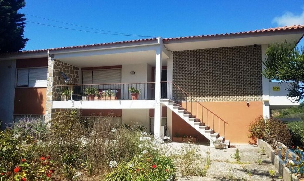 Peniche Town House In Atouguia Da Baleia, Leiria District, Portugal For Sale (13093210)