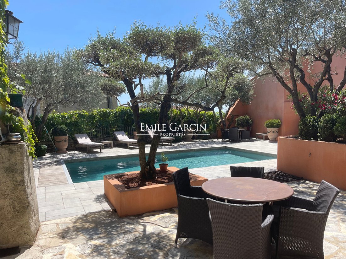 House in Sablet, Provence-Alpes-Côte d'Azur, France 2 - 13092756