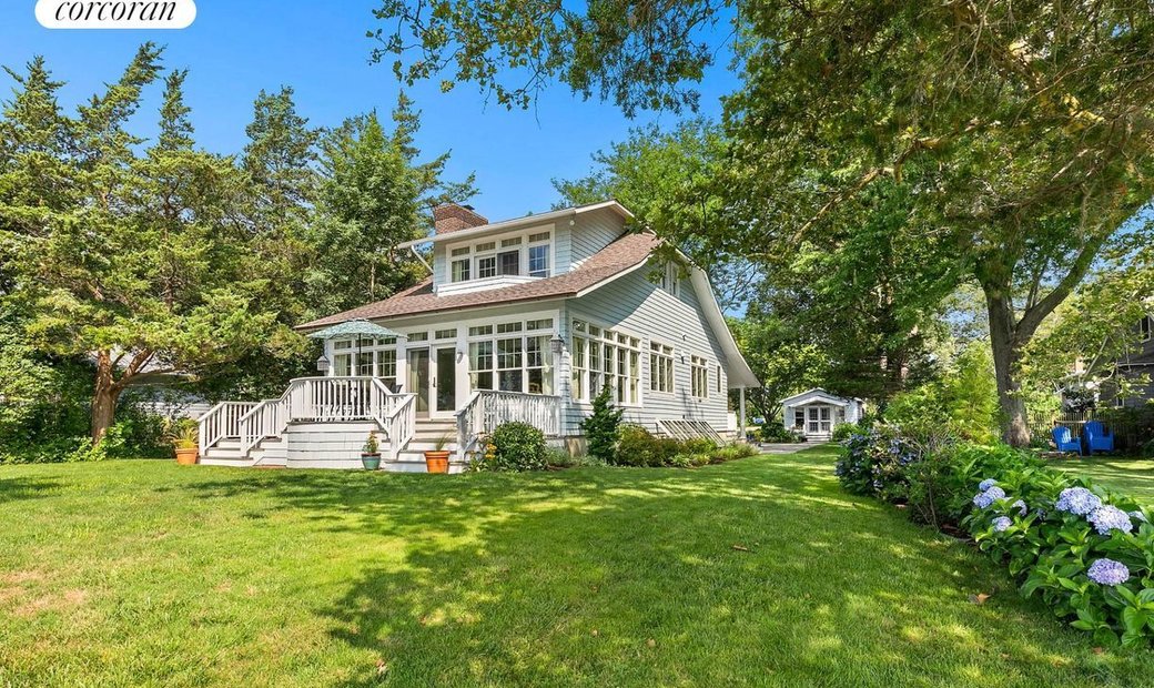 760 Great Peconic Bay Blvd, Laurel, Ny 11948 In Laurel, New York, United States For Sale (13095983)