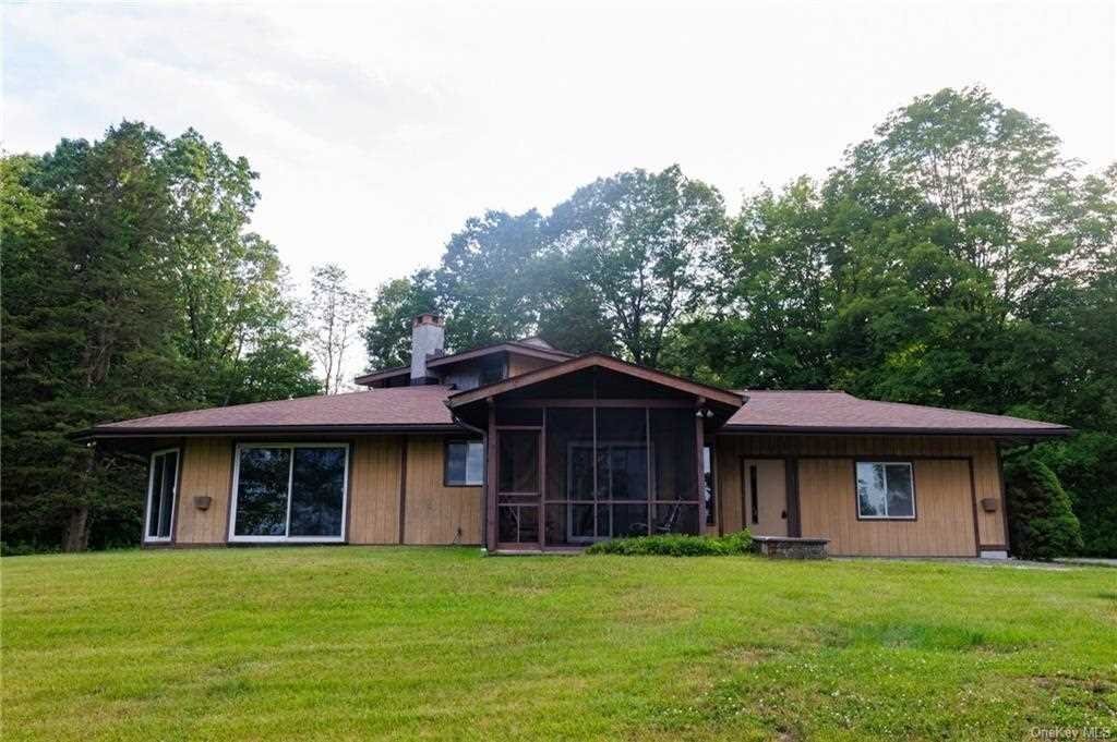 111 Cross Rd, Patterson, Ny 12563 In Patterson, New York, United States