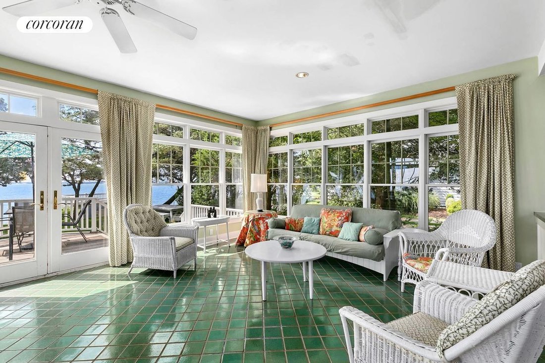 760 Great Peconic Bay Blvd, Laurel, Ny 11948 In Laurel, New York, United States For Sale (13095983)