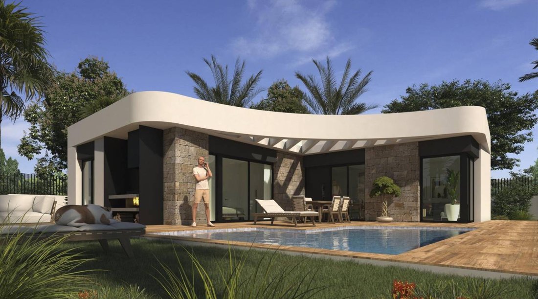 Villa in Los Montesinos, Valencian Community, Spain 1 - 13096390