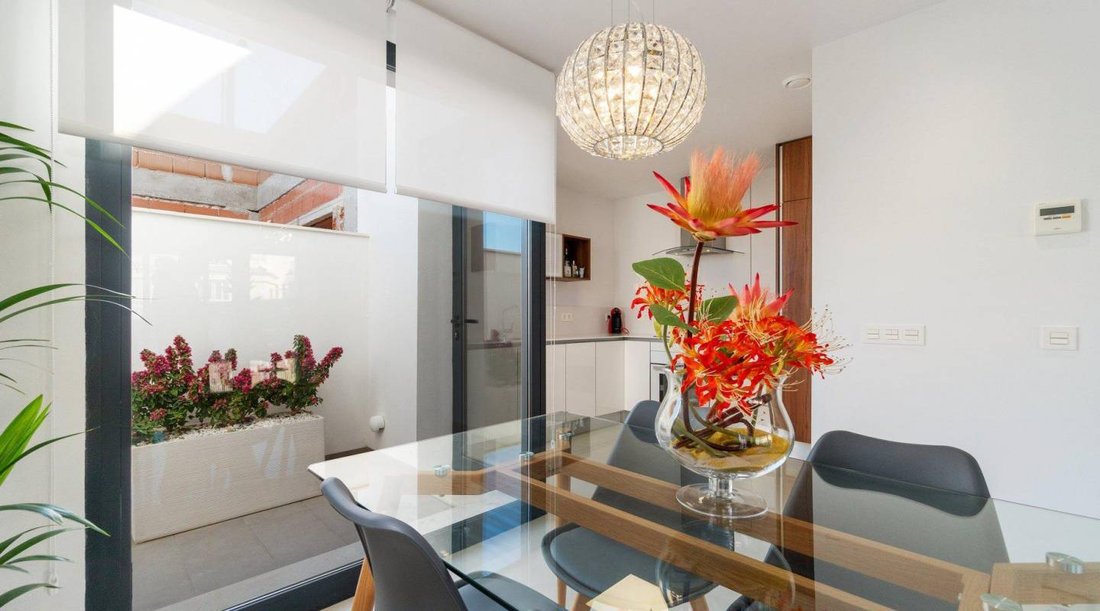 Villa in Los Montesinos, Valencian Community, Spain 5 - 13096390
