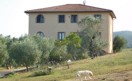 Corps de ferme à Civitella Paganico, Toscane, Italie 1
