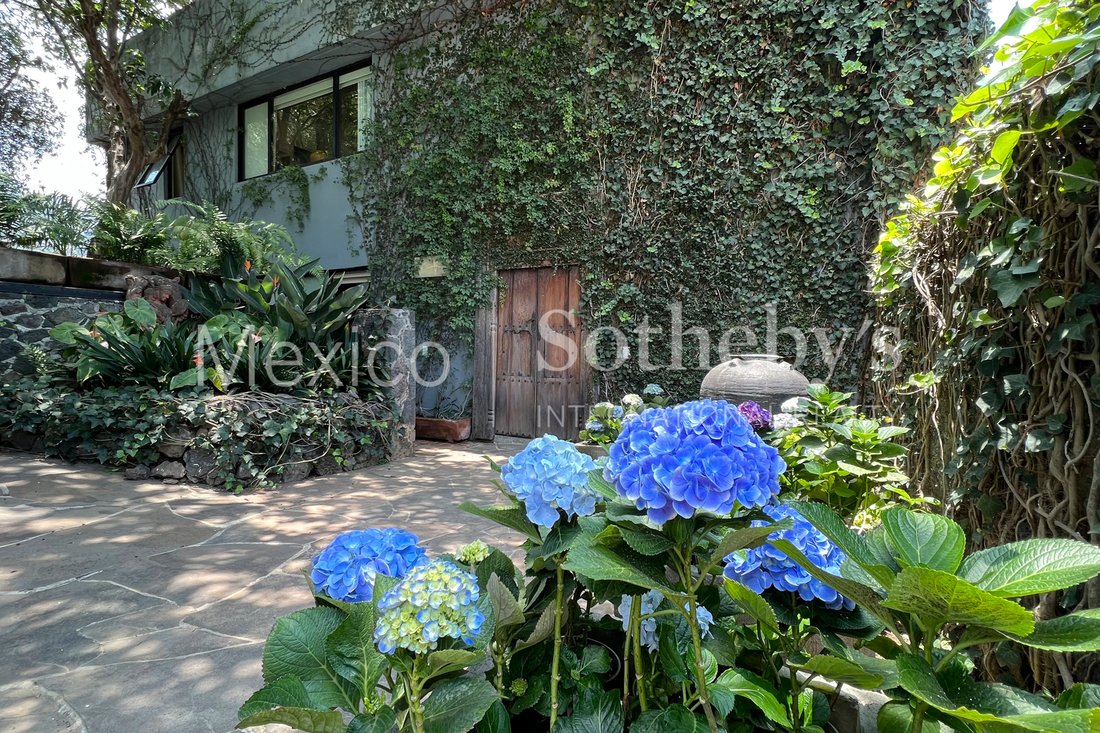 Casa Tochidili Tepoztlán In Tepoztlán, Morelos, Mexico For Sale (13095939)