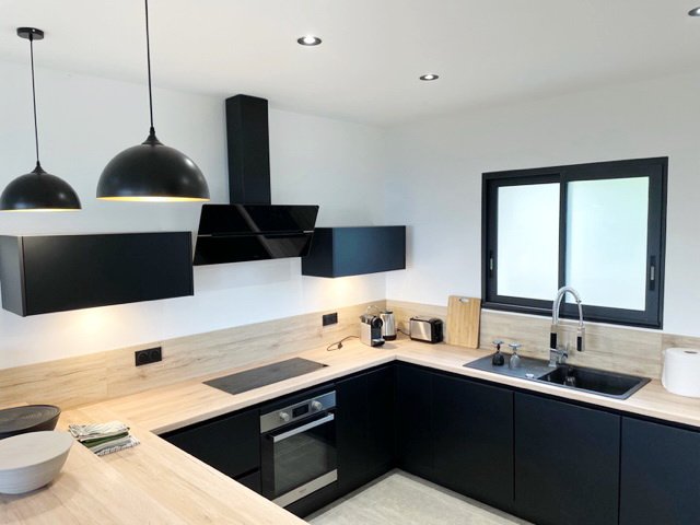 Villa in Tourrettes-sur-Loup, Provence-Alpes-Côte d'Azur, France 5 - 13096857